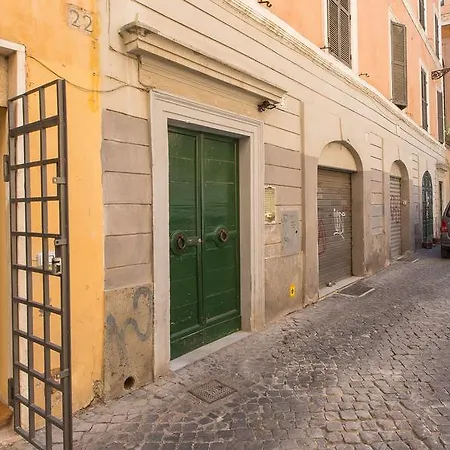 Beato Angelico Apartment *